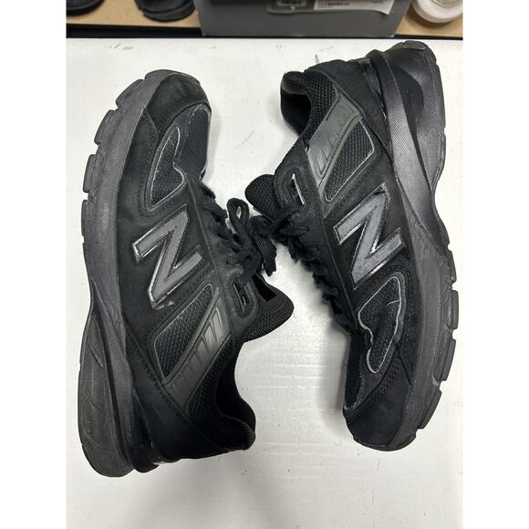New Balance 990v5 “Triple Black” Running Sneaker M990BB5 Men’s 10D